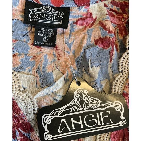 Angie Floral Smocked Waist Flutter Sleeves Boho V-Neck Dress Size Small NEW - Picture 9 of 10